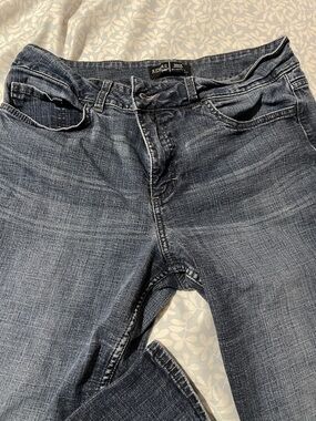 Riders by Lee Women's Straight Leg Jeans in Faded Indigo Wash